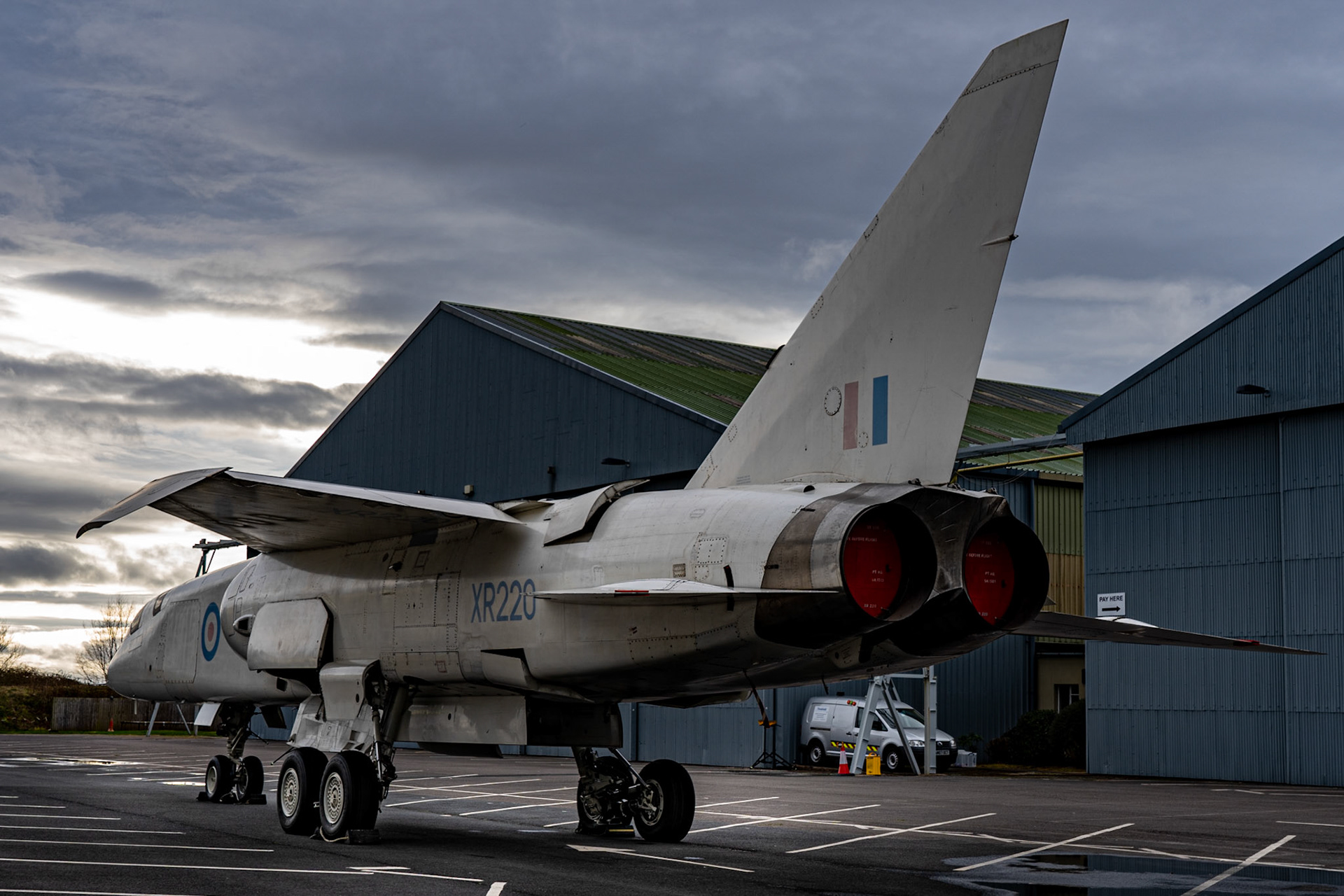 TSR-2